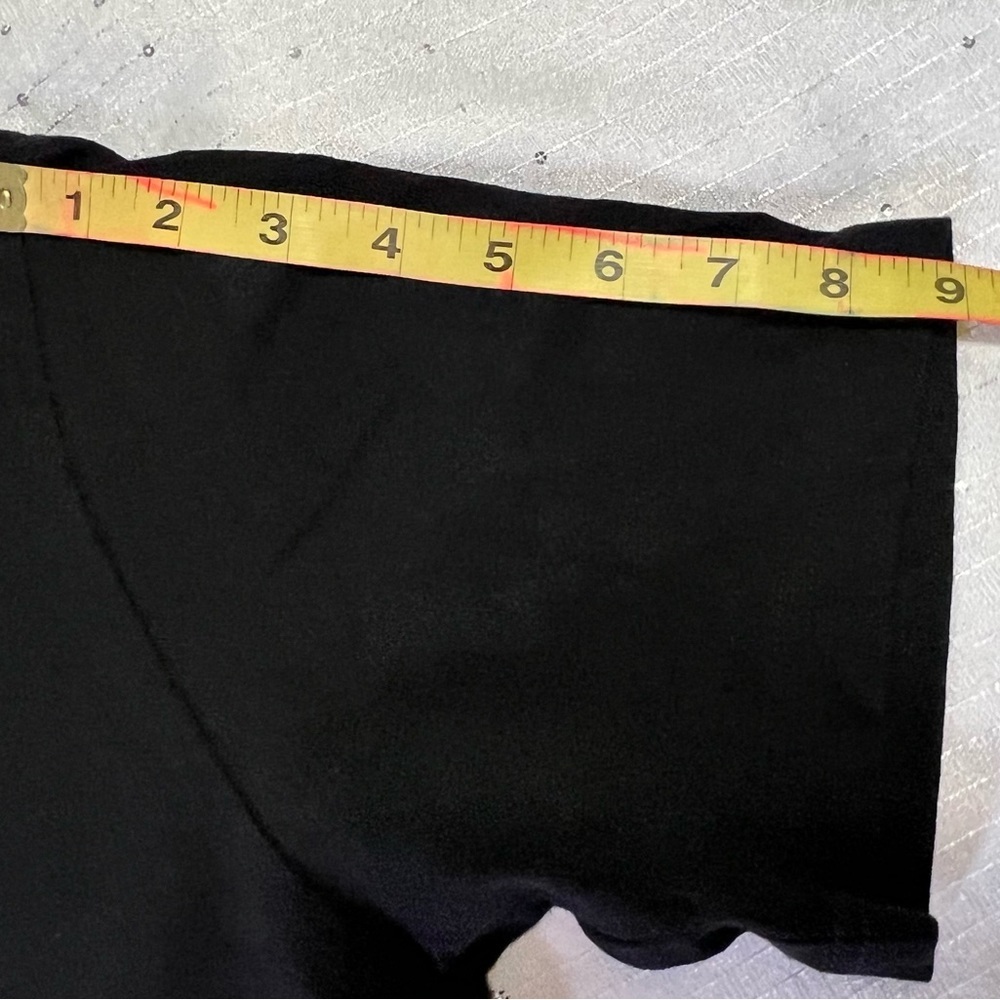 Top - Picture 6 of 7